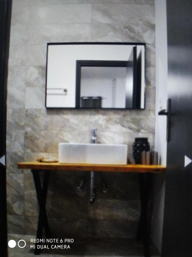 Minimal Apartment Каламата Экстерьер фото
